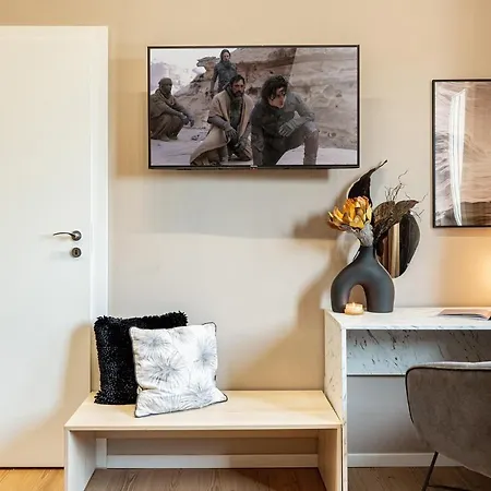 Qult - Dune Apartment *