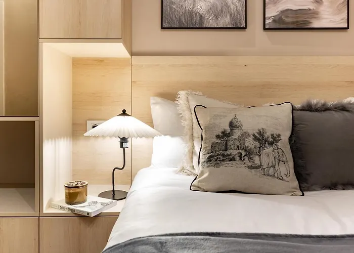 Qult - Dune * ブカレスト